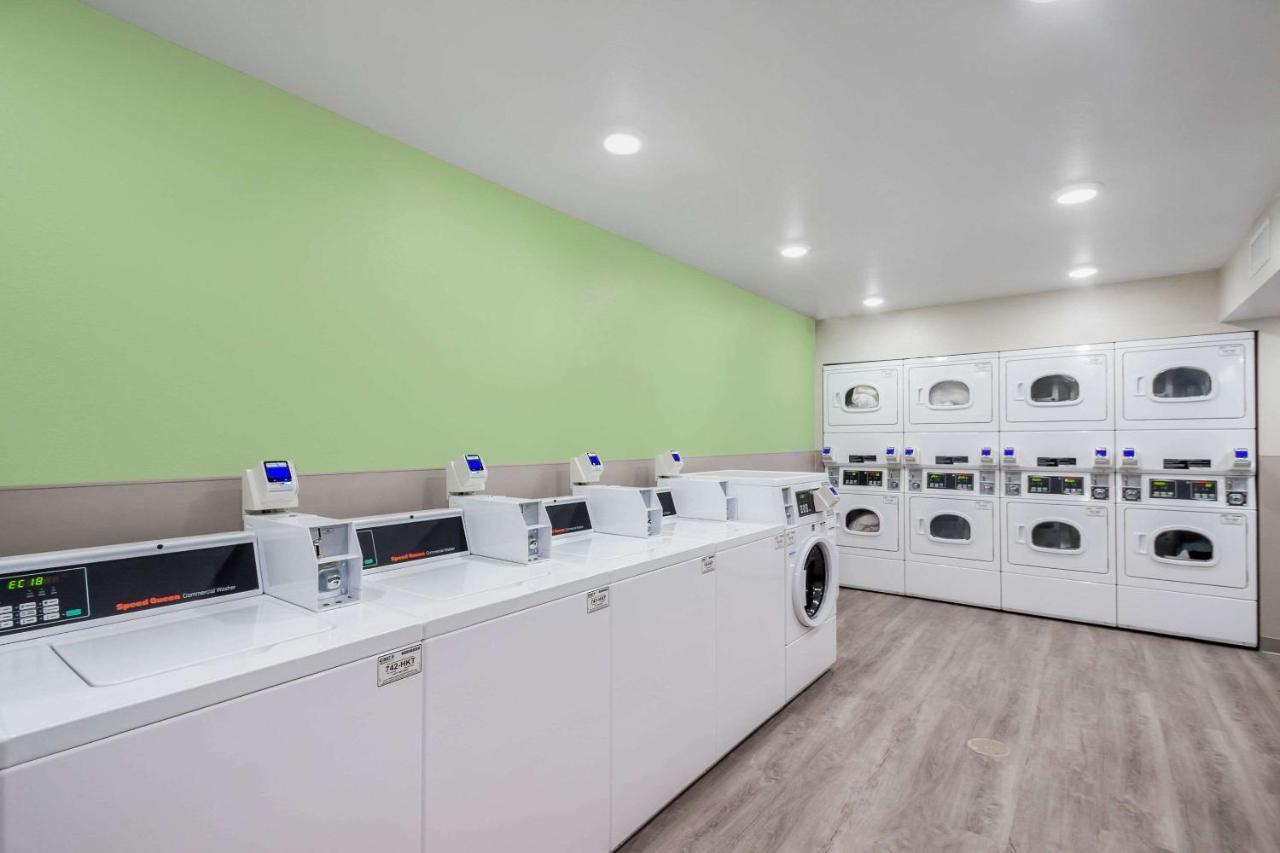 Woodspring Suites Chicago Addison Esterno foto